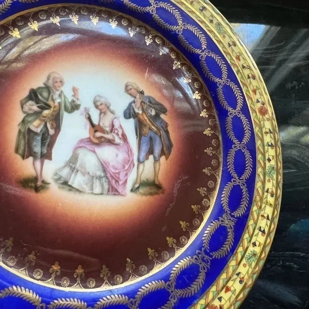 Vintage JK Carlsbad Colonial Blue And Gold China Decorative Plate 6.5 x 6.5